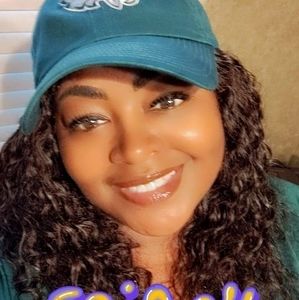 Meet your Posher, Tomeika